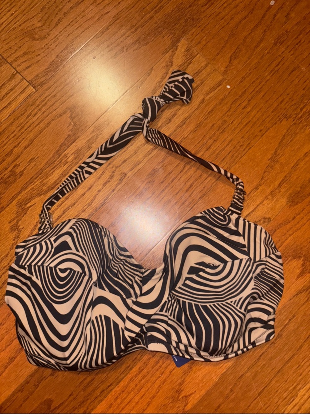 Fantasie 32I swim top NWT